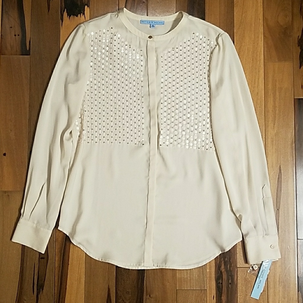 🌟🆕Antonio Melani Cream Blouse